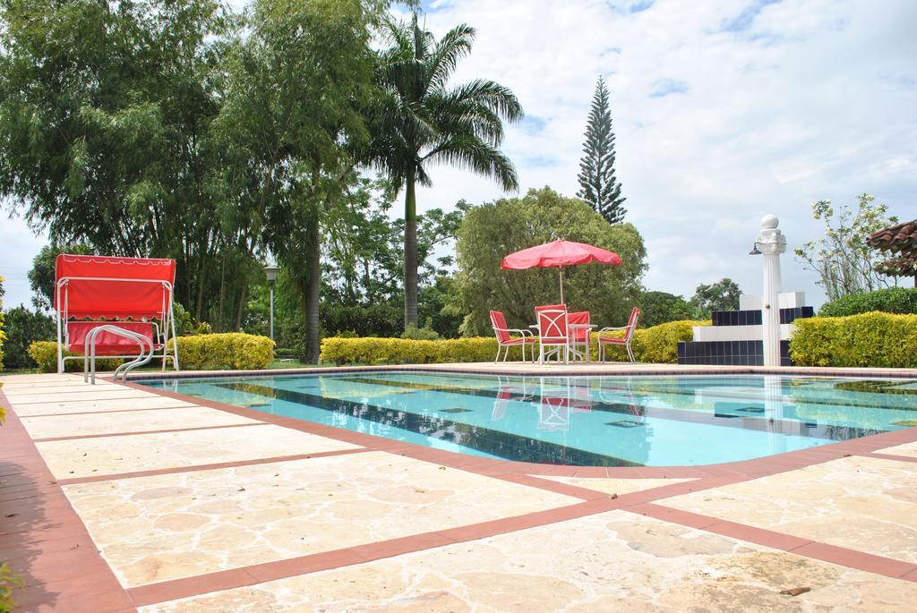 Hotel La Coqueta Montenegro Bagian luar foto