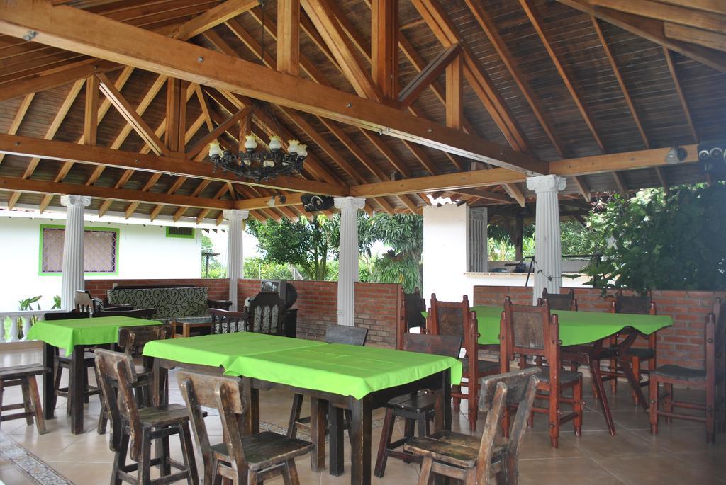 Hotel La Coqueta Montenegro Bagian luar foto