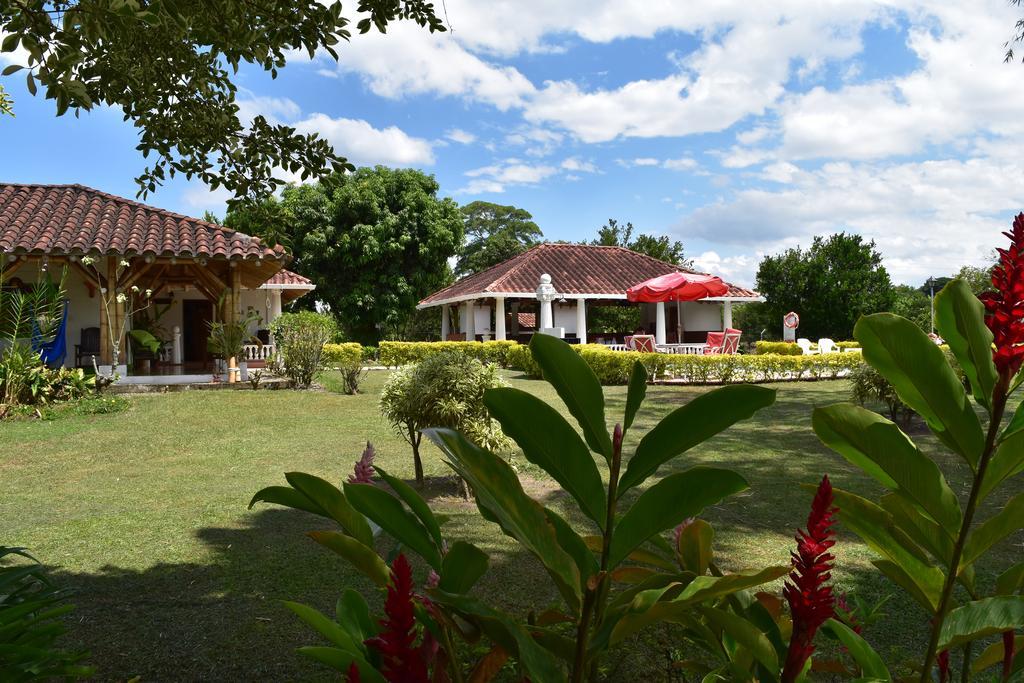 Hotel La Coqueta Montenegro Bagian luar foto