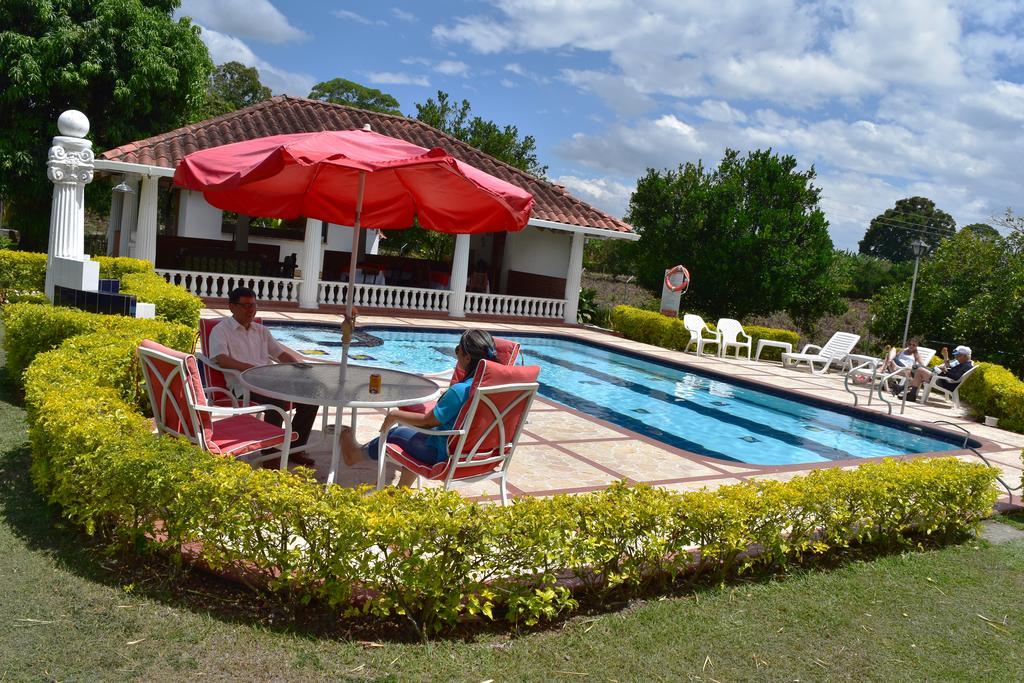 Hotel La Coqueta Montenegro Bagian luar foto
