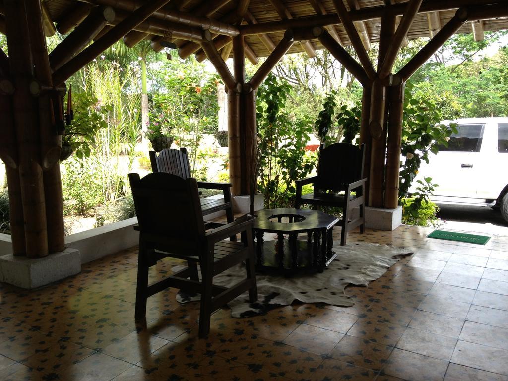 Hotel La Coqueta Montenegro Bagian luar foto